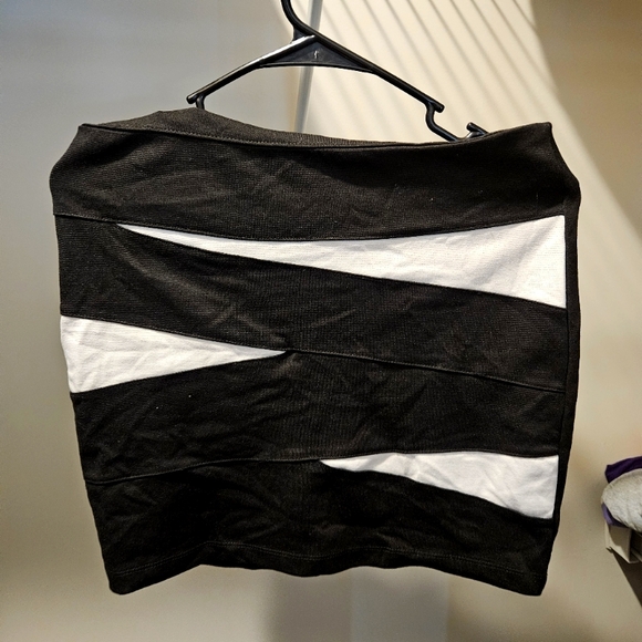 Mini skirt - Picture 1 of 2